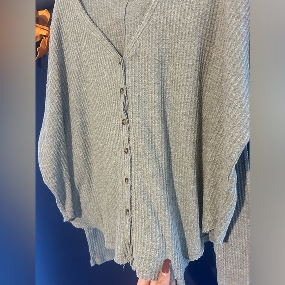 OUT FROM UNDER oversized button up tunic S - Picture 3 of 5